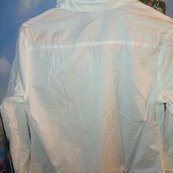 M&M White Button Down Shirt. Ruffles Front. Blouse Look - Picture 8 of 9